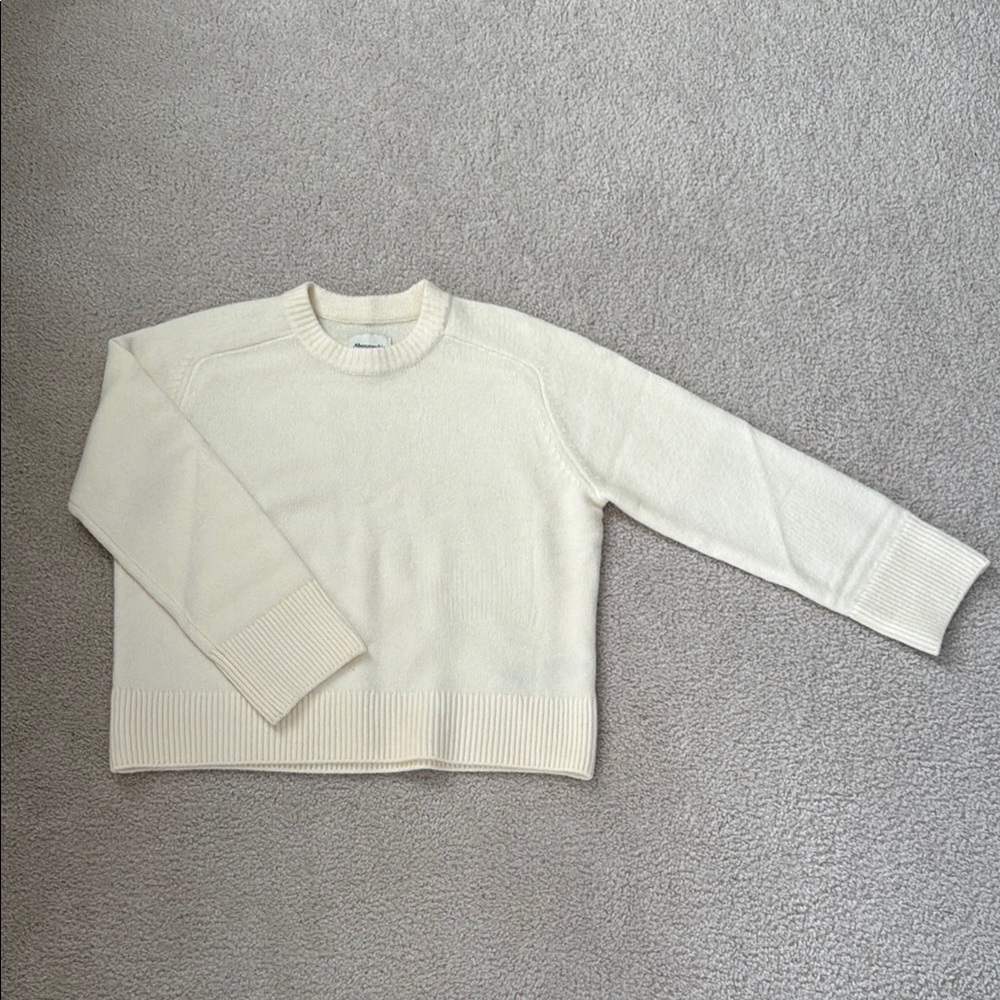 The A&F Madeline Crew Sweater SZ S
